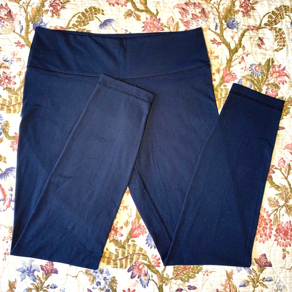 Navy Lululemon leggings - Picture 2 of 4